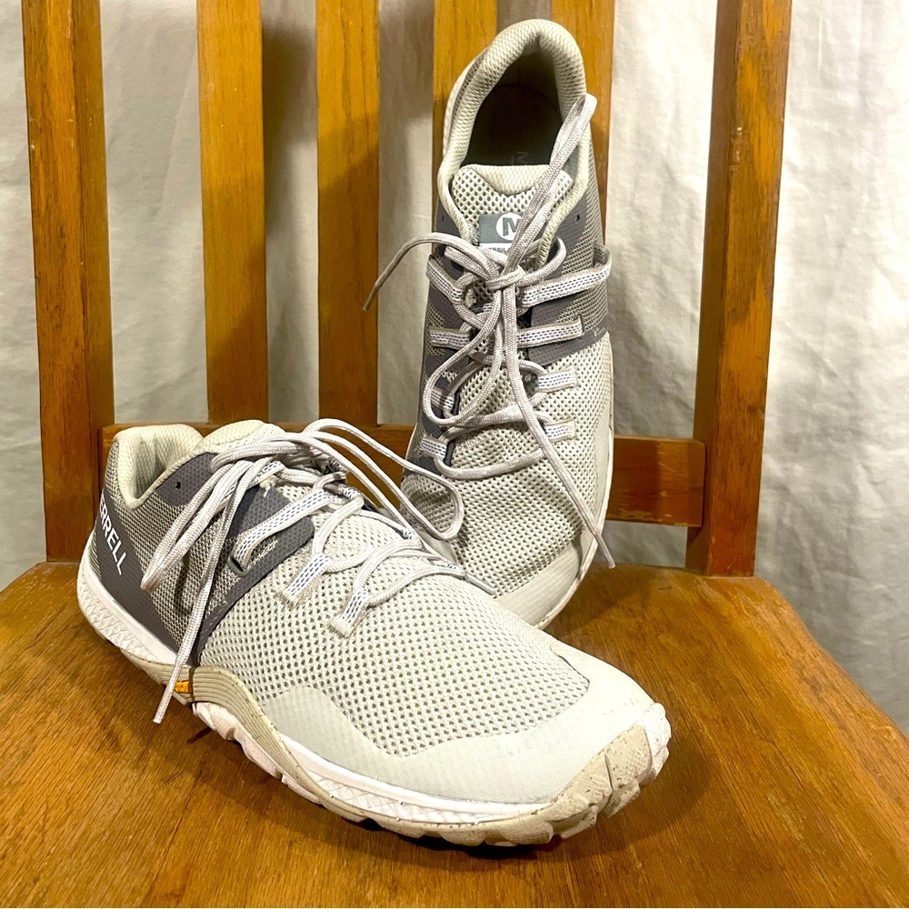 Merrell Trail Glove 6 Khaki Grey Barefoot Running Shoes Sneakers Women’s Size 11
